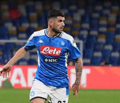 Ma quelli che durante la partita criticano ogni passaggio sui social, sa guardan ‘a partita?