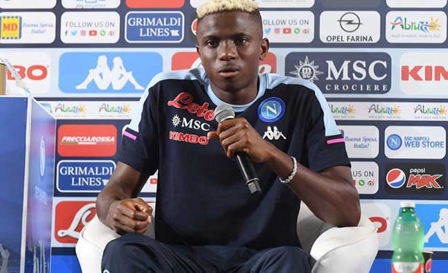 Osimhen: “Napoli mondiale, sarò alla sua altezza: voglio il premio di miglior africano”