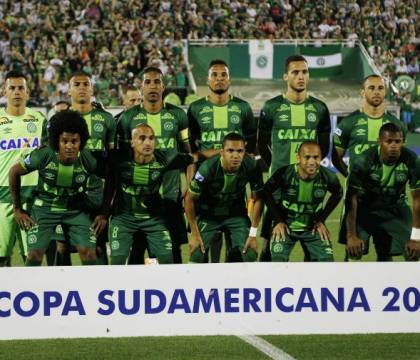 Muore di Covid l’uomo che aveva rifondato la Chapecoense dopo il disastro aereo