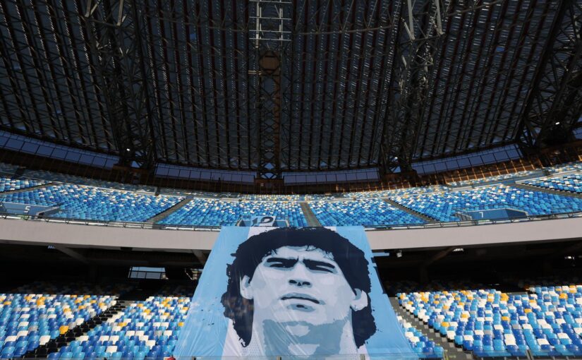 Di Maio: “Triangolare della pace a Napoli in nome di Maradona”