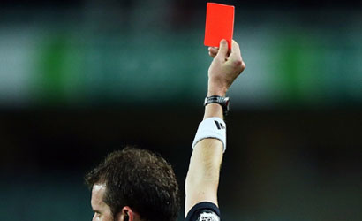 VIDEO – Incredibile Arslan: espulso per aver mostrato errore all’arbitro sul cellulare