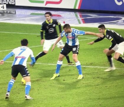 Condò: il Napoli davanti alterna un plotone di attaccanti ansiosi di passarla anziché tirare