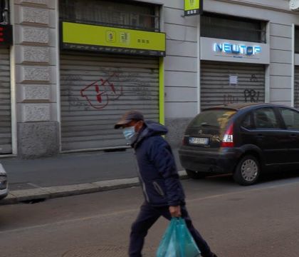 Fotografo si suicida per la crisi. Il biglietto d’addio: “Lo Stato non se la prenda con la mia famiglia”