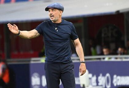 Il Genoa batte il Bologna 2-0. Mihajlovic: “Abbiamo giocato su un campo di patate. Una vergogna”