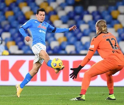 Il Napoli: in mezzora messe le cose in chiaro e la qualificazione nel cassetto