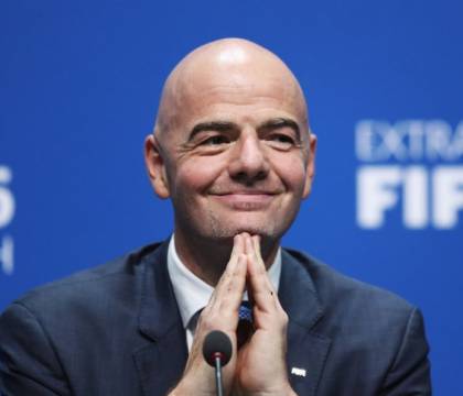 Infantino fa lo spot dell’Arabia Saudita, e le organizzazioni per i diritti umani di arrabbiano