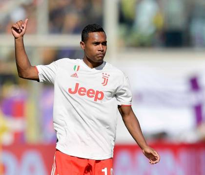 Juventus, Alex Sandro è risultato positivo al coronavirus
