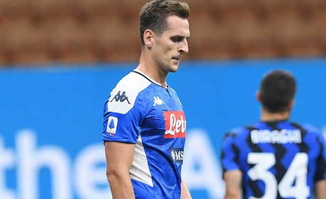 KISS KISS – Milik, Napoli malpensante: clausola per evitare che vada alla Juventus a luglio
