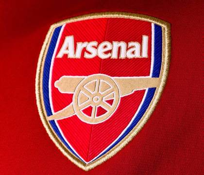 La Banca d’Inghilterra presta 130 milioni di euro all’Arsenal per superare la crisi
