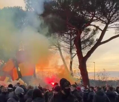 Lazio-Roma, primo derby senza pubblico, ma i tifosi incitano le squadre