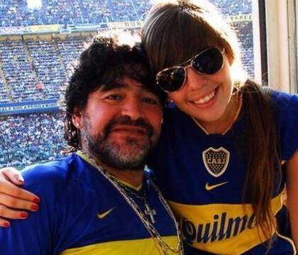 Maradona ha una “nuova” figlia: era stata data in adozione, e fa la calciatrice