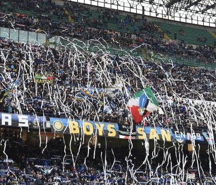 Mentre la Serie A ci prova ancora la Bundesliga rinuncia agli spettatori: “Se nel parla nel 2022”