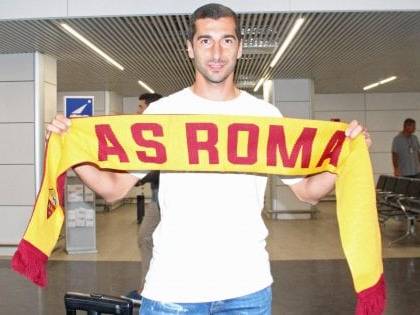 Mkhitaryan: «Mi danno fastidio i cellulari, nella vita reale non parliamo più»