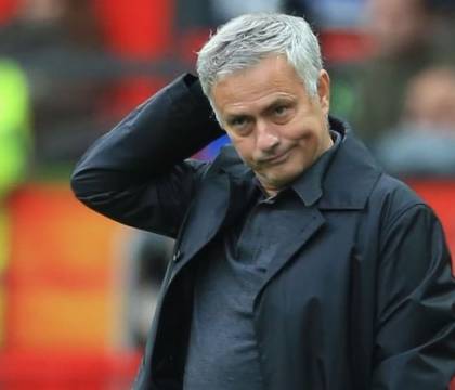 Non c’è l’Aston Villa gioca il Fulham, la Premier fa e disfa il calendario causa Covid