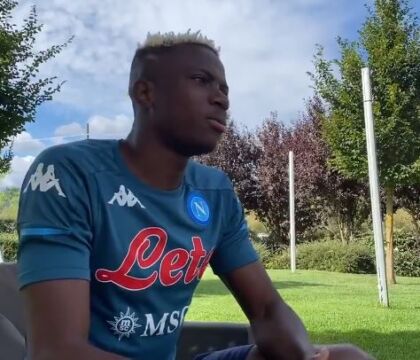 Sky: il Napoli ha deciso di non multare Osimhen