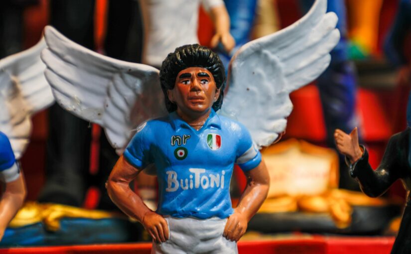 Statua Maradona, Procura di Napoli indaga sulla raccolta fondi