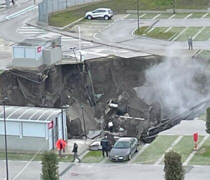 Voragine all’ospedale del Mare, il geologo: “La zona era adatta all’agricoltura,non a costruire un ospedale”