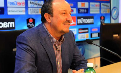 Benitez lascia la Cina: a Napoli c’è chi sogna il suo ritorno, ma non come allenatore…