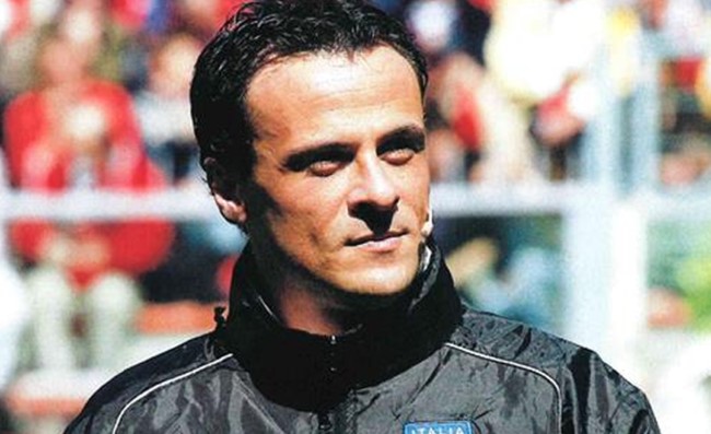 Marelli, ex arbitro: “E’ più difficile ammonire Koulibaly che Bonucci, difensore del Napoli educato”