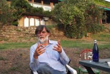 Jacopo Fo: «Ho avuto genitori ingombranti. Da piccolo non volevo foto con loro» 