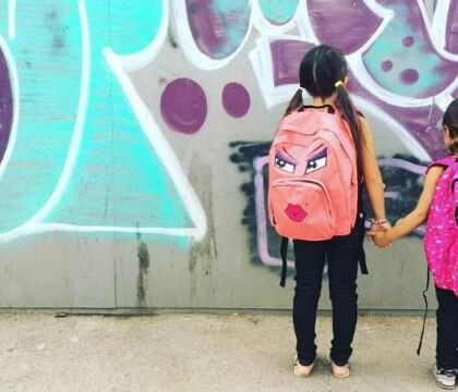La maestra vittima del revenge porn ha avuto giustizia, condannata la preside che la licenziò