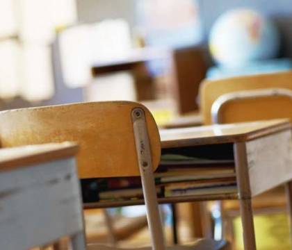 Revenge porn, la preside: «Sì, dissi alla maestra che non avrebbe neppure pulito i cessi della stazione»