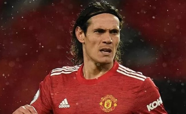 Cavani: trapela il pensiero dell’attaccante sul suo futuro. Il Matador non tradirà Napoli