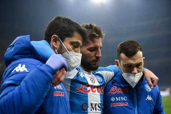 “Mertens? È stato fortunato, poteva anche operarsi…”