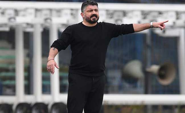 TUTTOSPORT – Napoli, Gattuso prepara un cambio tattico: difesa a tre con l’Atalanta?