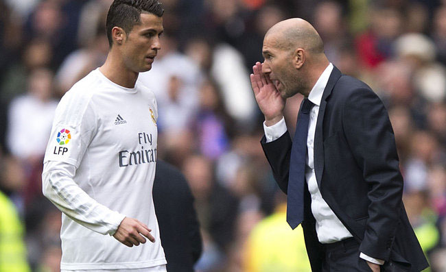 Cristiano Ronaldo lascia la Juventus e torna al Real Madrid? Arriva il commento di Zidane
