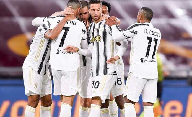 Juventus, positivo al Covid-19 nel gruppo squadra: contatti con autorità sanitarie
