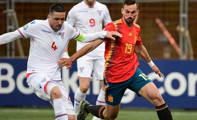Spagna-Grecia 1-1, solo panchina per Fabian. Hysaj batte Andorra con l’Albania
