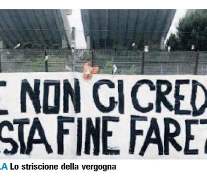 A Bari testa di maiale e striscione contro la squadra: “Se non ci credete, questa fine farete”