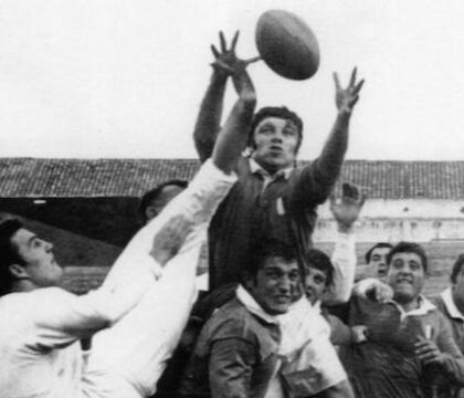 Bollesan a Napoli / 1 «Mi hanno insegnato che devi essere sfaccimme nella vita»