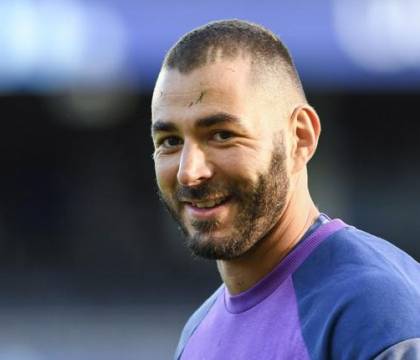 Guardare giocare Benzema è come sfogliare il manuale del calcio