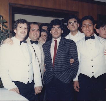 La Foto con Dios: il mio progetto per raccogliere le foto dei napoletani con Maradona