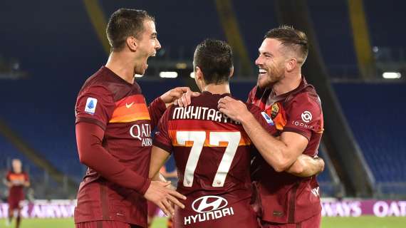 Roma-Ajax, le formazioni ufficiali: il 2002 Calafiori titolare, il centravanti è Dzeko