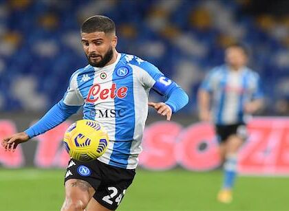 Attenzione: Insigne non tira solo aggiro, sa calciare anche di collo