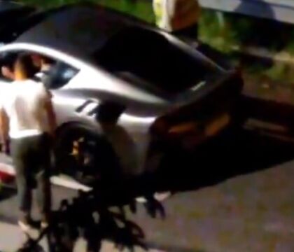 Così era arrivato e così se ne va: le supercar di Ronaldo traslocano alle 3 di notte (VIDEO)