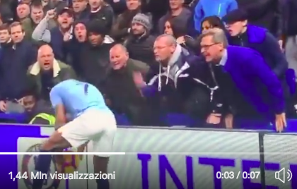 Il boicottaggio social del calcio inglese non è servito a niente: razzisti di nuovo contro Sterling