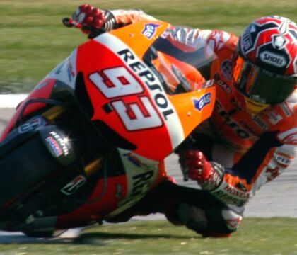 La prima caduta di Marquez dal ritorno in MotoGP è proprio dove si ruppe il braccio