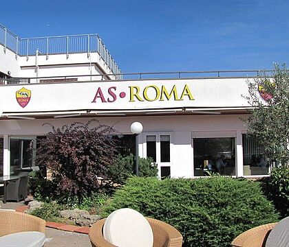 Le minacce del padre di Scamacca: «Vi ammazzo tutti». Alla polizia: «Bruno Conti mi doveva dei soldi»