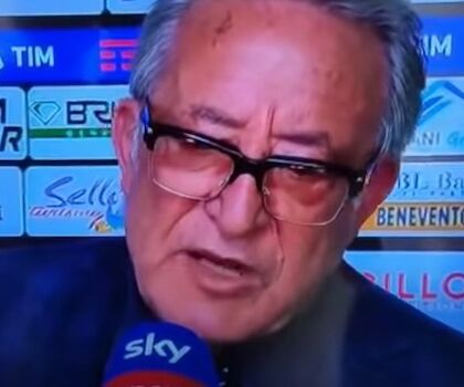 Lo show (fuori campo) del Benevento ha fatto riemergere l’essenza di Napoli