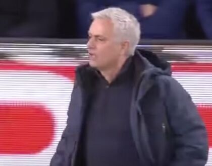 Roma, è subito effetto Mourinho: titolo sospeso in Borsa per eccesso di rialzo (+26)