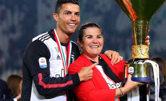 Ronaldo, la mamma Dolores svela il futuro: “Ho parlato con Cristiano, mi ha detto che…”
