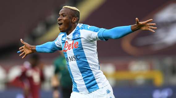 Ag. Osimhen: “Obiettivo capocannoniere e Scarpa d’Oro. E’ rimasto colpito da alcuni giovani. Sulla Coppa d’Africa…”