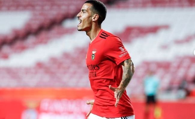 SPORTITALIA – Napoli, piace Chiquinho: lascia il Benfica. Idea Sirigu tra i pali