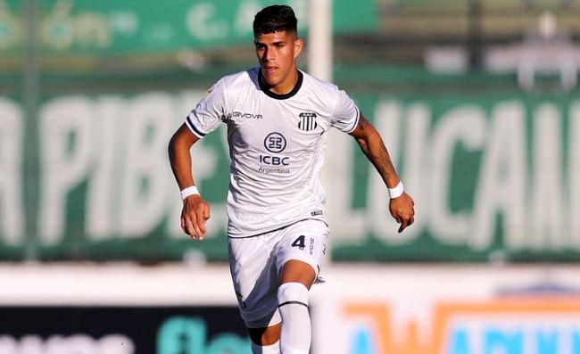 Hincapié, niente Napoli. Il Leverkusen ha sbaragliato la concorrenza offrendo 10 milioni