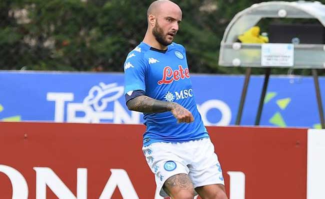 Il Napoli continua a sfoltire la rosa. La Reggiana piomba su Filippo Costa
