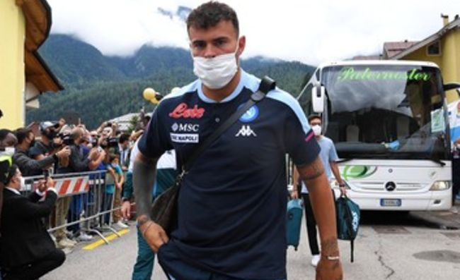 Petagna non è più sicuro di lasciare Napoli. La Samp gli ha offerto un ingaggio più alto